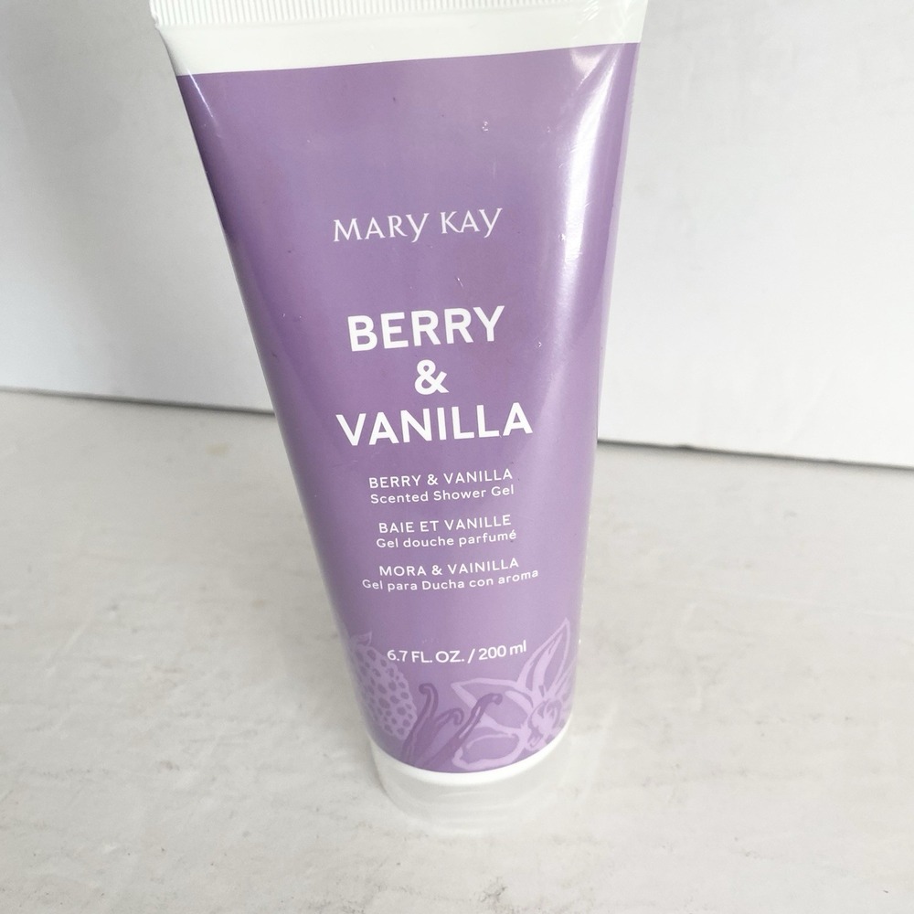 MARY KAY Shower Gel Berry And‎ Vanilla New In Shrink Wrapped 6.7 Fl Oz Ship Free